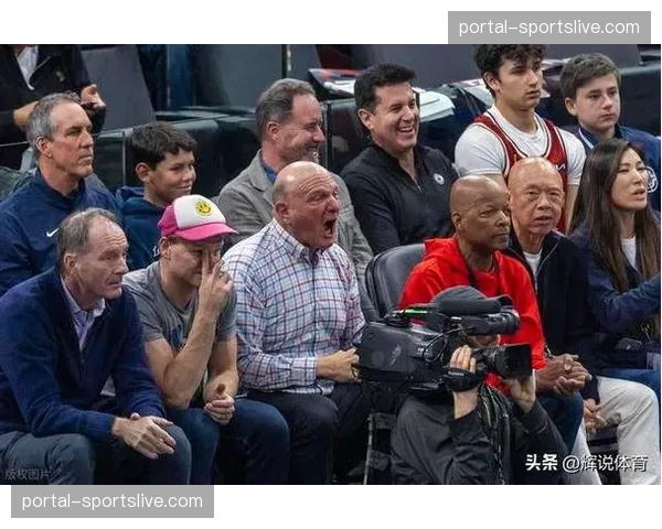 评论：工资帽大涨背景下，“顶薪角色球员”现象对球队战术多样性是促进还是限制？