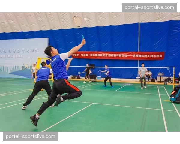 羽毛球主题纪录片《羽动人生》上映，记录各国草根球员故事