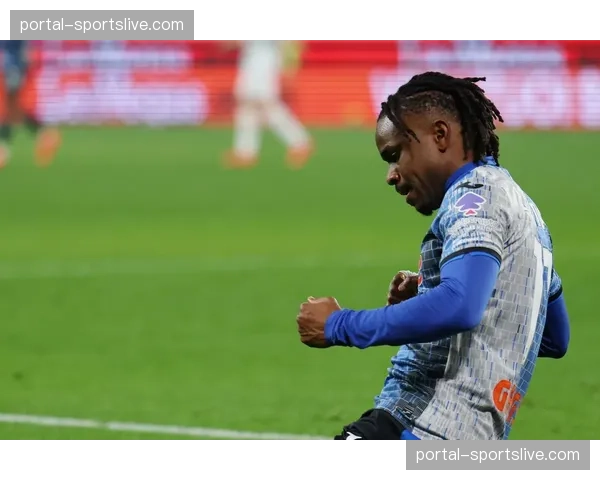 从扳平到绝杀:回顾佛罗伦萨客场逆转拉齐奥的最后十分钟 从扳平到绝杀:回顾佛罗伦萨客场逆转拉齐奥的最后十分钟